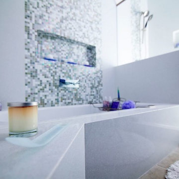 Polar Ice Bathroom