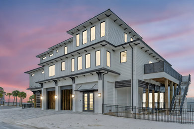 Inspiration for an exterior home remodel in Miami