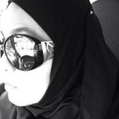 Aini Yahya's photo
