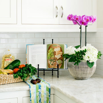Miraleste kitchen