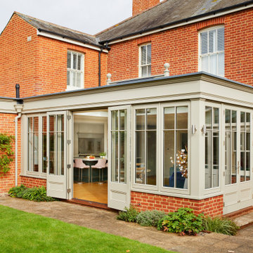 Family residence modernised with a kitchen-diner orangery