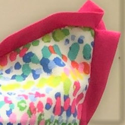 Contrast Pleated Corner Flange - Decorative Pillows