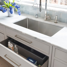 Cabinet hardware
