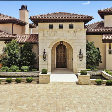 Hill Country Estate