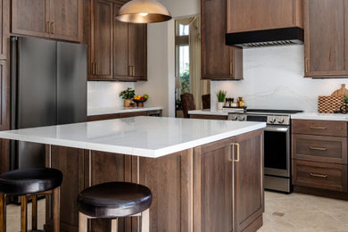 Transitional kitchen photo in Orange County