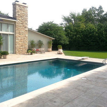Pools & Hot Tubs