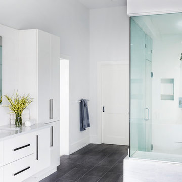 Rowayton Transitional Beach House - Master Bathroom