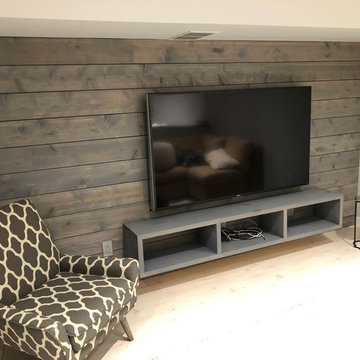 Barnwood (Faux) Wall