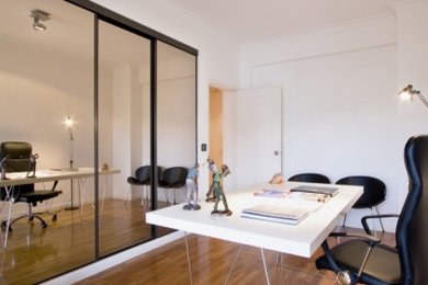 Contemporary home office in Perth.