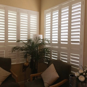 Double cafe shutters