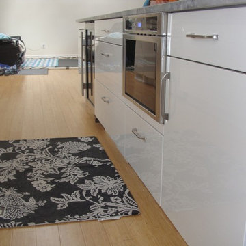 High Gloss Modern Chic