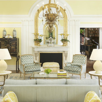 Traditional Living Room