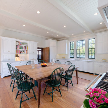 Kitchen Remodel: Farmhouse Facelift