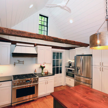 Amherst NH Farmhouse Kitchen