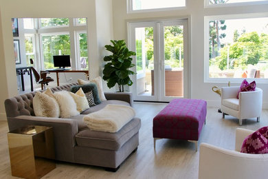 Home design - contemporary home design idea in Orange County