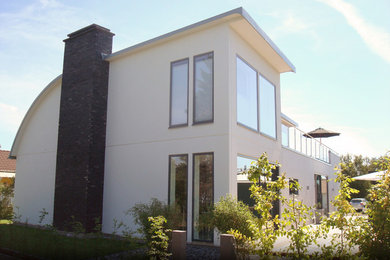 Inspiration for a contemporary exterior home remodel in Gothenburg