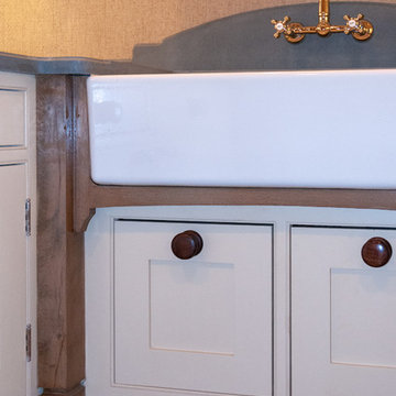 Butler's Pantry Farmhouse Sink