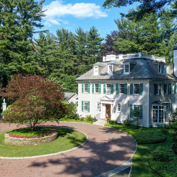 27 Chestnut Street, Weston, MA