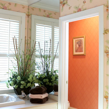 Elegant Tropical Wallpaper for Master Bath