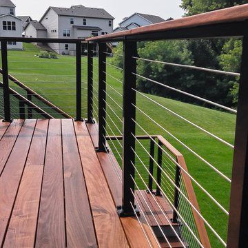 Woodsbury, MN: Black Aluminum Posts & Inline Support for Customer Top Rail