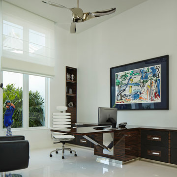 St Andrews Contemporary Lake Estate