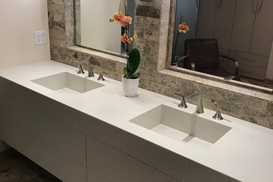 Bathroom photo in Other