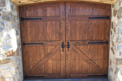 Example of a garage design in Phoenix