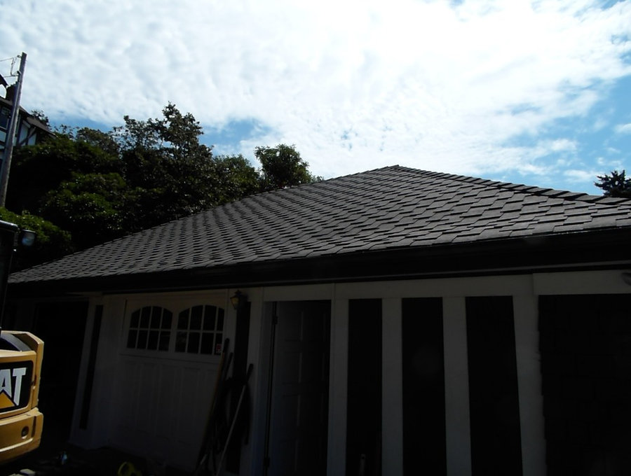 Specialty Shingle Roofs