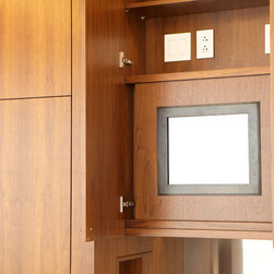Saint Regis - Display And Wall Shelves 