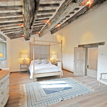 Villa di pietra nelle colline umbre
