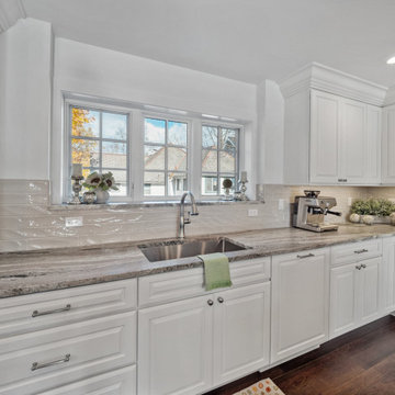 Round Lake Carriage House | Traditional Shingle Cottage