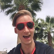 Seth McNaughton's photo