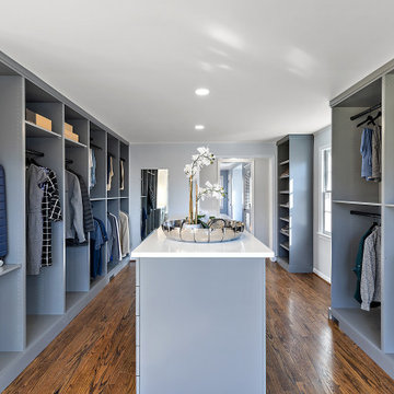 Showplace EVO Primary Bedroom Dressing Room in Westchester