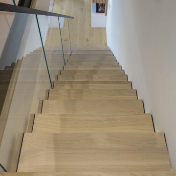 Fresh FLIGHT Cantilever in a Stunning Condo