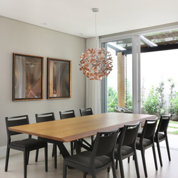 INSIDE | Contemporary (Interlagos)
