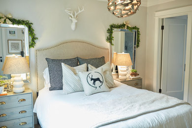 Transitional bedroom photo in San Francisco