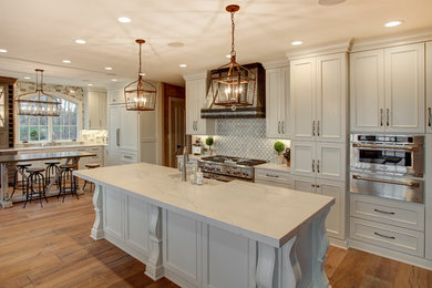 Family Style Kitchen in Indianapolis Suburbs