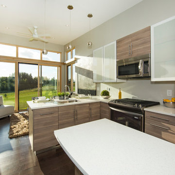 DORCHESTER GOLF AND RV RESORT-RV/PARKMODEL LIVING, PIGEON LAKE ALBERTA