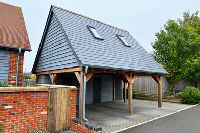 This is an example of a traditional garage in Oxfordshire.