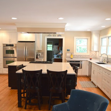 Tauxemont - Custom White Shaker Kitchen