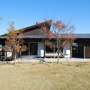 他の地域のアジアンスタイルのおしゃれな家の外観の写真