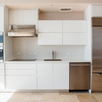 Contemporary Kitchen Update With an Extension Table