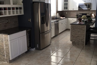 Inspiration for a timeless kitchen remodel in St Louis