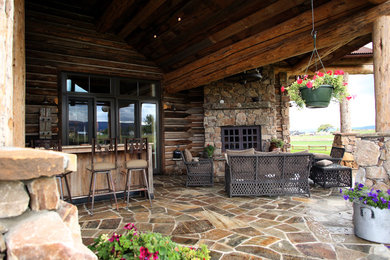 Inspiration for a porch remodel in Denver