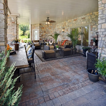 Outdoor Living Room – Party Patio in Mound, MN