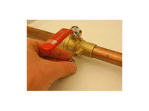 Water OFF: The Role and Location of a Water Shut-off Valve 