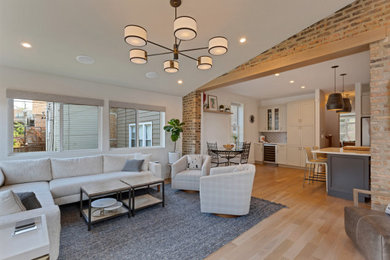 Inspiration for a contemporary living room remodel in Chicago