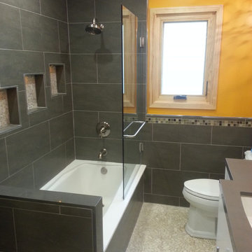 Great Oak Circle Bathroom Remodel