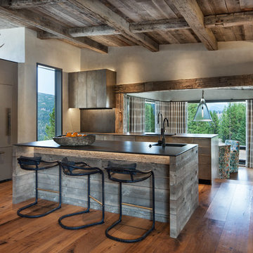 The Bunker, Montana