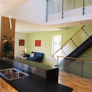 B- Line Medium 001 | kitchen